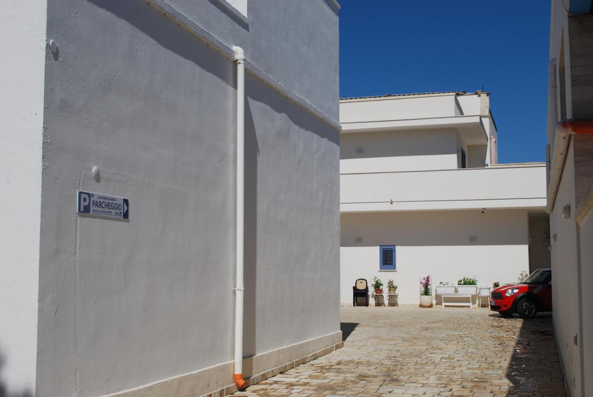 Madigans Rooms Bed&Breakfast Lecce Ngoại thất bức ảnh