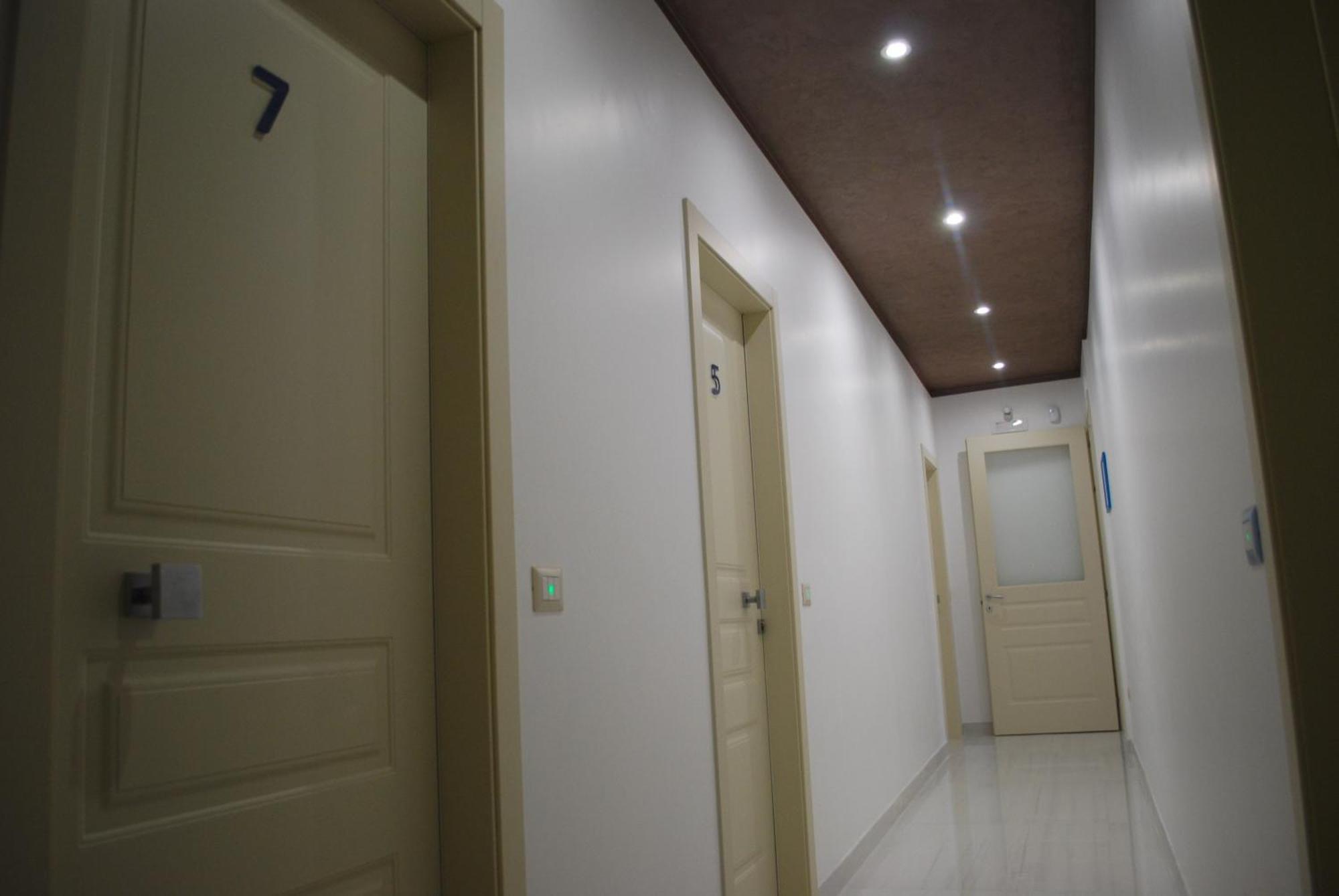 Madigans Rooms Bed&Breakfast Lecce Ngoại thất bức ảnh